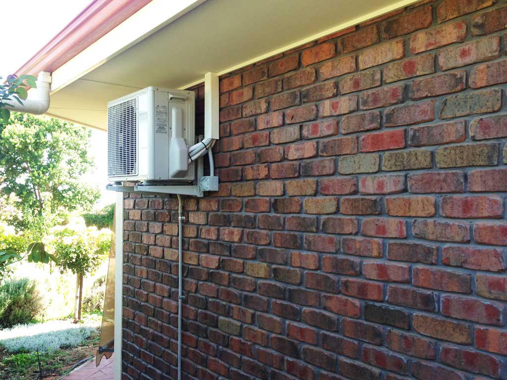 aircon install b outside